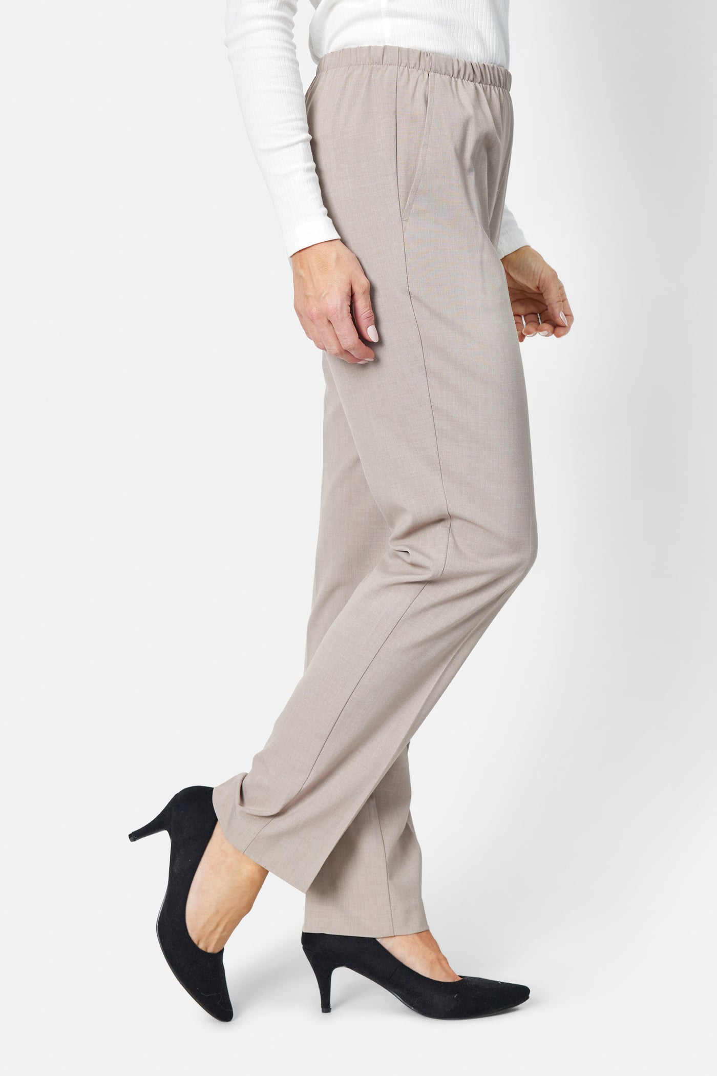 Sofie Bukser - Sand - Slim Fit / Elastik i Taljen