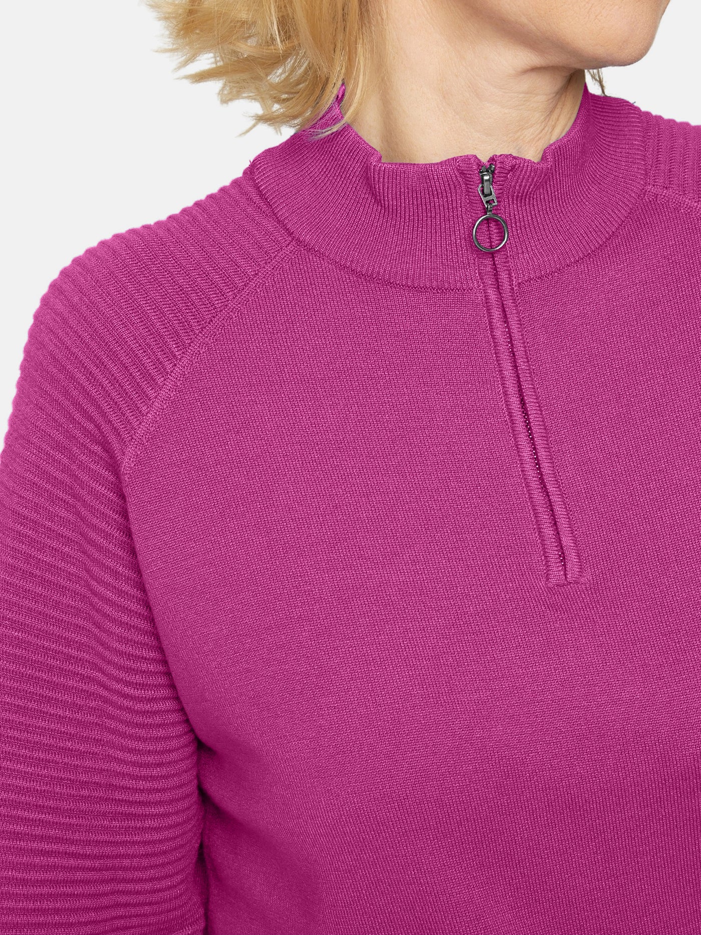 Pullover - Fuchsia Red